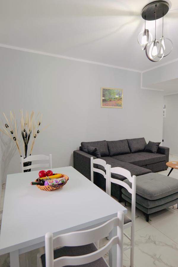 شقة Iphigenia Luxury Flat ساراندا المظهر الخارجي الصورة