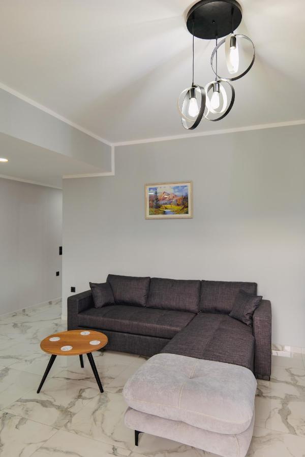 شقة Iphigenia Luxury Flat ساراندا المظهر الخارجي الصورة