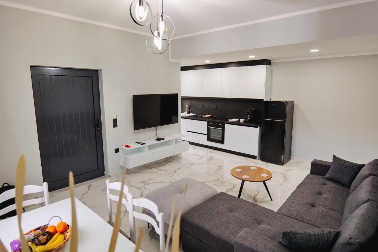 شقة Iphigenia Luxury Flat ساراندا المظهر الخارجي الصورة