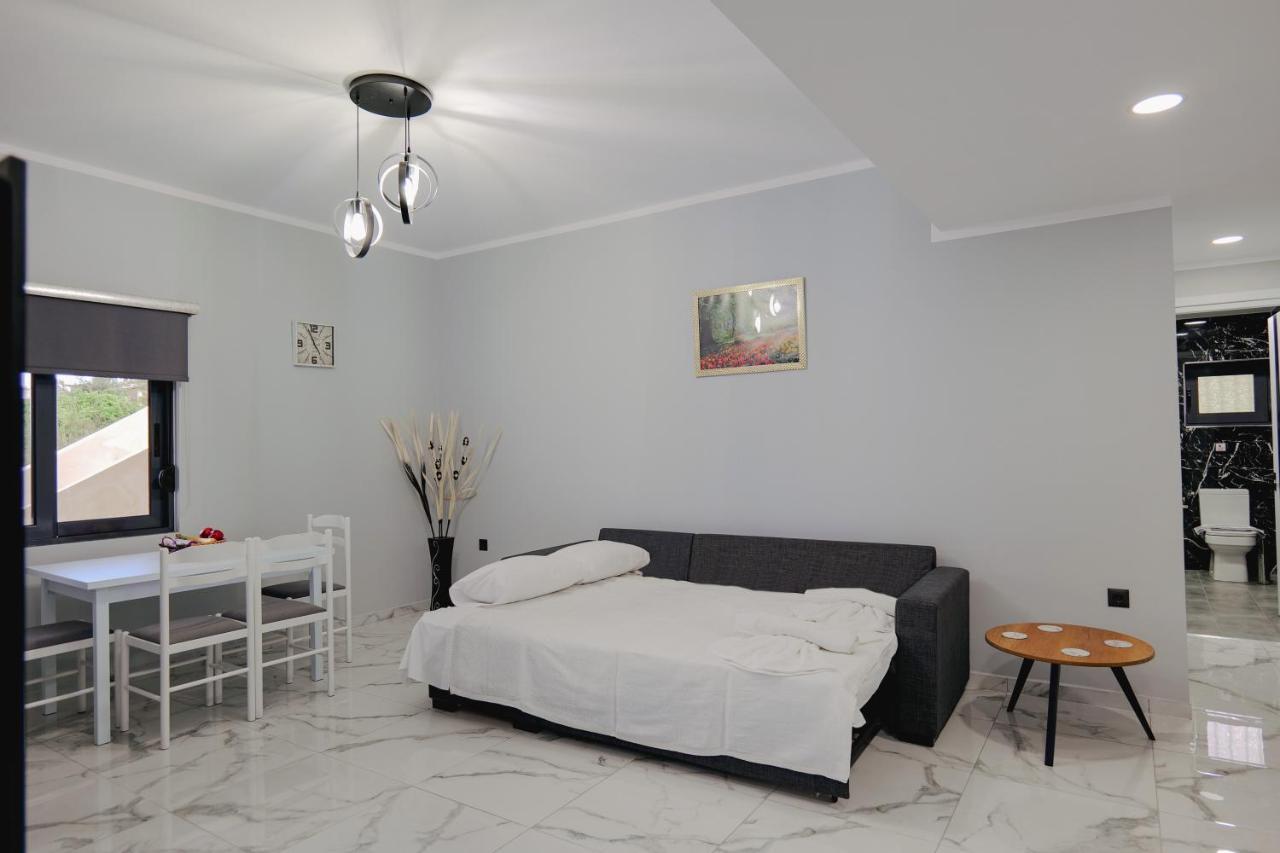 شقة Iphigenia Luxury Flat ساراندا المظهر الخارجي الصورة